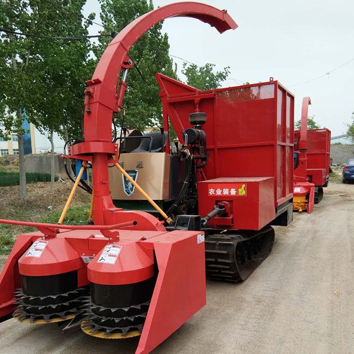 履帶式青儲(chǔ)機(jī)